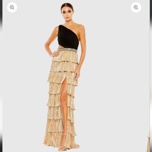 NWT Mac Duggal Black And Gold Tiered One Shoulder Gown